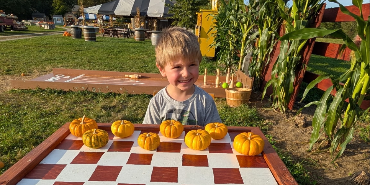 Checkers with Pumpkins